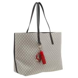 Pre Owned Carolina Herrera Cream Monogram Coated Canvas Shopper Tote