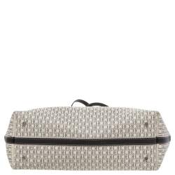 Pre Owned Carolina Herrera Cream Monogram Coated Canvas Shopper Tote