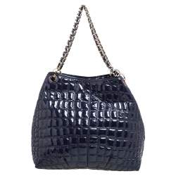 Pre Owned Carolina Herrera Purple Croc Embossed Patent Leather Logo Chain Shoulder Bag