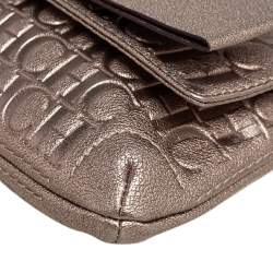 Pre Owned Carolina Herrera Metallic Gold Monogram Embossed Leather Bow Chain Clutch