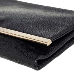 Pre Owned Carolina Herrera Black Leather Metal Flap Chain Clutch