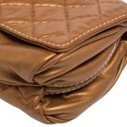 Pre Owned Carolina Herrera Metallic Gold Quilted Leather Clutch