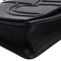 Pre Owned Carolina Herrera Black Leather Flap Shoulder Bag