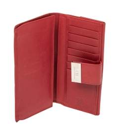 Pre Owned Carolina Herrera Red Leather Flap Continental Wallet