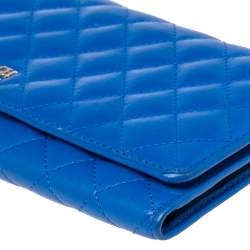 Pre Owned Carolina Herrera Blue Quilted Leather Long Trifold Wallet