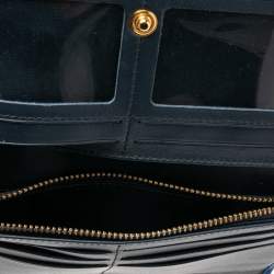 Pre Owned Carolina Herrera Blue Quilted Leather Long Trifold Wallet