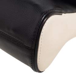 Pre Owned Carolina Herrera Black/White Leather Small Minuetto Top Handle Bag