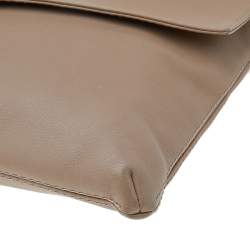 Pre Owned Carolina Herrera Beige Leather Shoulder Bag