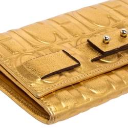 Pre Owned Carolina Herrera Metallic Gold Embossed Leather Flap Continental Wallet