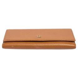 Pre Owned Carolina Herrera Tan Grained Leather Flap Continental Wallet