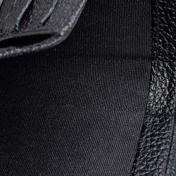 Pre Owned Carolina Herrera Black Leather Trifold Compact Wallet