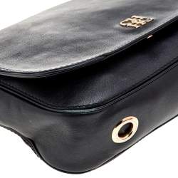 Pre Owned Carolina Herrera Black Leather Chain Flap Shoulder Bag