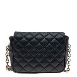 Pre Owned Carolina Herrera Black Quilted Leather Chain Shoulder Bag