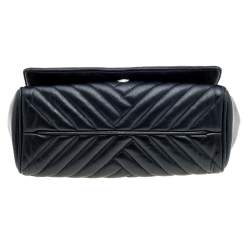 Pre Owned Carolina Herrera Black Quilted Leather Flap Chain Shoulder Bag