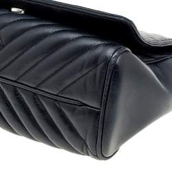 Pre Owned Carolina Herrera Black Quilted Leather Flap Chain Shoulder Bag