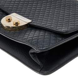 Pre Owned Carolina Herrera Black Quilted Textured Leather Flap Shoulder Bag