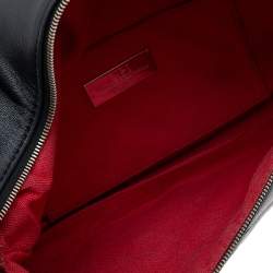 Pre Owned Carolina Herrera Black Quilted Leather Front Zip Crossbody Bag