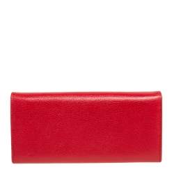 Pre Owned Carolina Herrera Red Leather Logo Flap Continental Wallet