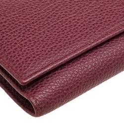 Pre Owned Carolina Herrera Burgundy Grained Leather Flap Continental Wallet