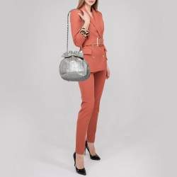 Pre Owned Carolina Herrera Metallic Silver Embossed Leather Bow Bucket Bag