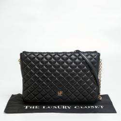 Pre Owned Carolina Herrera Black Quilted Leather Flap Chain Shoulder Bag