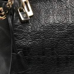 Pre Owned Carolina Herrera Black Monogram Embossed Leather Zip Shoulder Bag