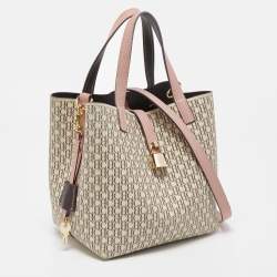 Pre Owned حقيبة يد كارولينا هيريرا قفل ماترايوشكا جلد وكانفاس مقوى مونوغرامى وردية / بيج 