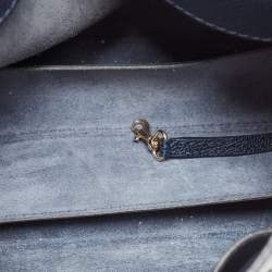 Pre Owned Carolina Herrera Navy Blue Leather Minueto Flap Bag