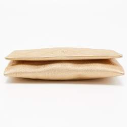 Pre Owned Carolina Herrera Beige Quilted Leather Flap Chain Clutch