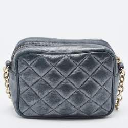 Pre Owned Carolina Herrera Metallic Quilted Leather Camera Chain Crossbody Bag