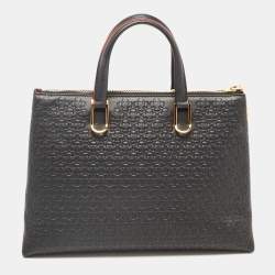 Pre Owned حقيبة يد توتس سي إتش كارولينا هيريرا دوتشيس جلد أسود منقوش