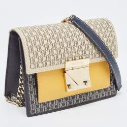 Pre Owned Carolina Herrera Multicolor Signature Coated Canvas and Leather Carry On Bandoulière Shoulder Bag