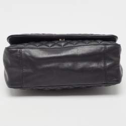 Pre Owned Carolina Herrera Black Quilted Leather Flap Chain Shoulder Bag
