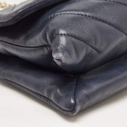 Pre Owned Carolina Herrera Navy Blue Quilted Leather Pushlock Flap Shoulder Bag