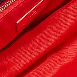 Pre Owned Carolina Herrera Navy Blue Quilted Leather Pushlock Flap Shoulder Bag