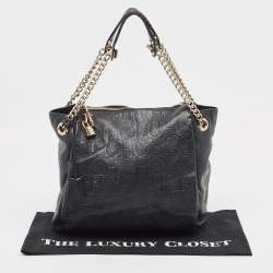 Pre Owned Carolina Herrera Black Monogram Embossed Leather Chain Bag