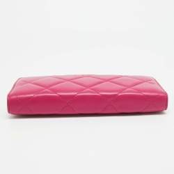Carolina Herrera Pink Quilted Leather Frame Chain Clutch