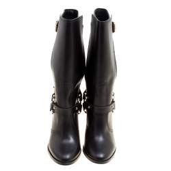 مملوكة مسبقًا Carolina Herrera Black Leather Calf Length Boots Size 39