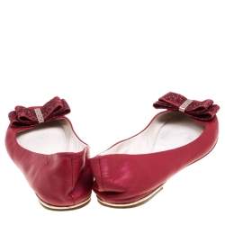 مملوكة مسبقًا CH Carolina Herrera Red Leather Bow Ballet Flats Size 39