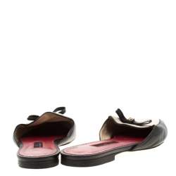 Pre Owned Carolina Herrera Black/Cream Leather Bow Detail Pointed Toe Mules Size 37