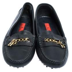 Pre Owned Carolina Herrera Navy Blue Leather Logo Chain Loafers Size 39