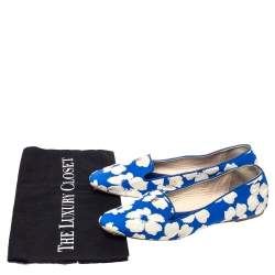 Pre Owned Carolina Herrera Blue/White Floral Embroidered Fabric Smoking Slipper Size 37