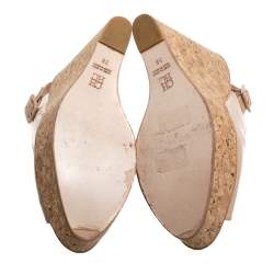 Carolina Herrera Beige Patent Leather Cork Wedge Platform Peep Toe Slingback Sandals Size 38