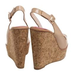 Carolina Herrera Beige Patent Leather Cork Wedge Platform Peep Toe Slingback Sandals Size 38