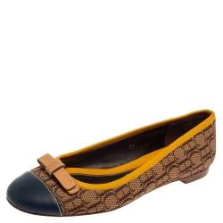 Carolina Herrera Beige/Yellow Monogram Canvas And Leather Cap Toe Bow Ballet Flats Size 37
