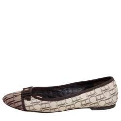 Pre Owned Carolina Herrera Brown/Beige Monogram Canvas Cap Toe Bow Ballet Flats Size 39