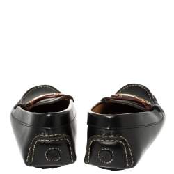 Pre Owned Carolina Herrera Black Leather Logo Detail Slip On Loafers Size 39