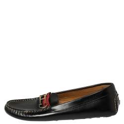 Pre Owned Carolina Herrera Black Leather Logo Detail Slip On Loafers Size 39