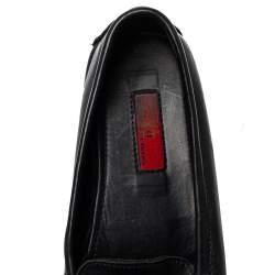 Pre Owned Carolina Herrera Black Leather Slip On Loafers Size 39