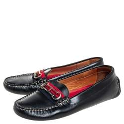 Pre Owned Carolina Herrera Black Leather Initials Cut-Out Slip On Loafers Size 38